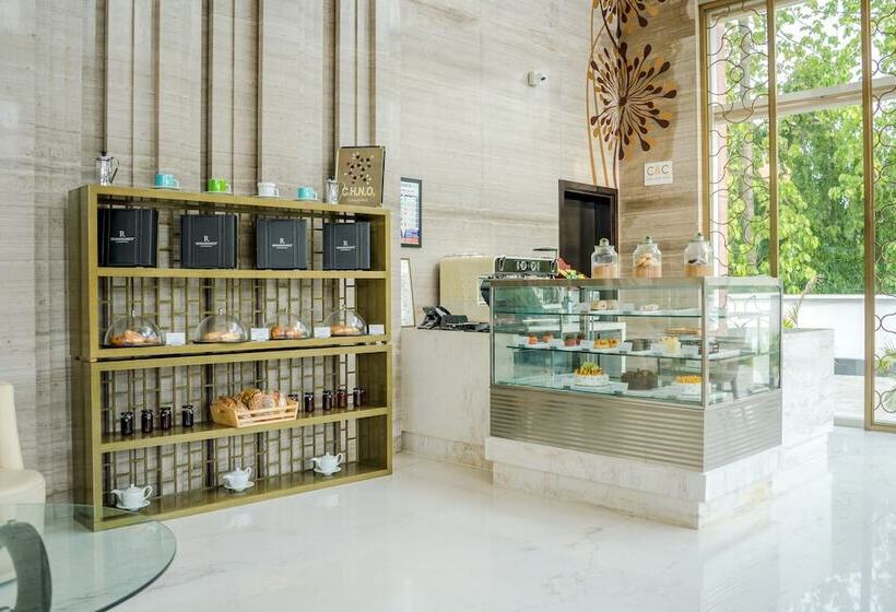 Renaissance Lucknow Hotel, Gomti Nagar