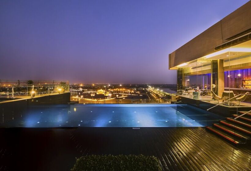 Renaissance Lucknow Hotel, Gomti Nagar