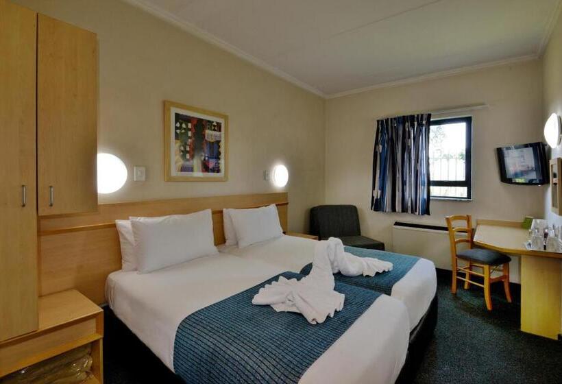 Отель Road Lodge Centurion