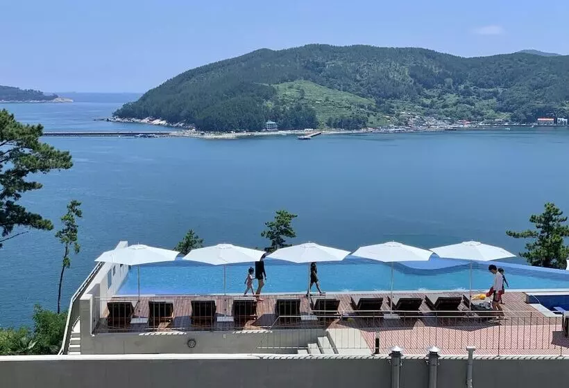 Otel Sang Sang & Private Sang Sang Pool Villa