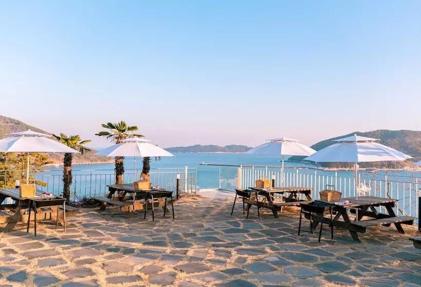 Otel Sang Sang & Private Sang Sang Pool Villa