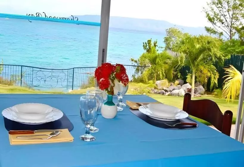 هتل Sherwood Bay Resort & Aqua Sports