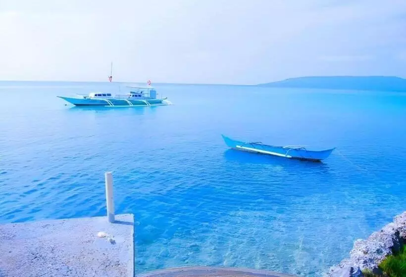 هتل Sherwood Bay Resort & Aqua Sports