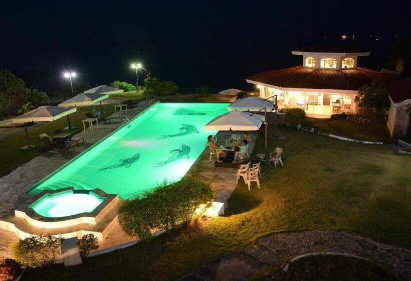 Отель Sherwood Bay Resort & Aqua Sports