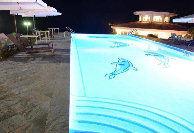 Отель Sherwood Bay Resort & Aqua Sports