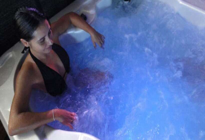 Bike Hotel Touring Gardone Riviera & Wellness