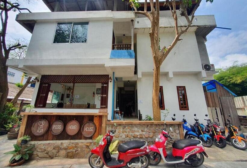 پانسیون Miss Hong House