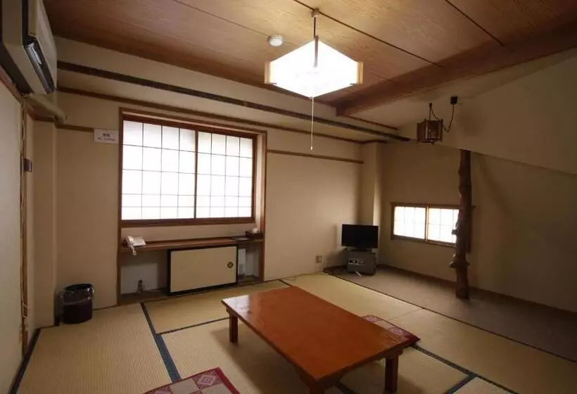 Ryokan Kawahiro