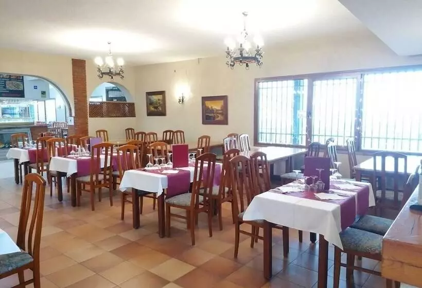 Hostelli H&g Lozoyuela