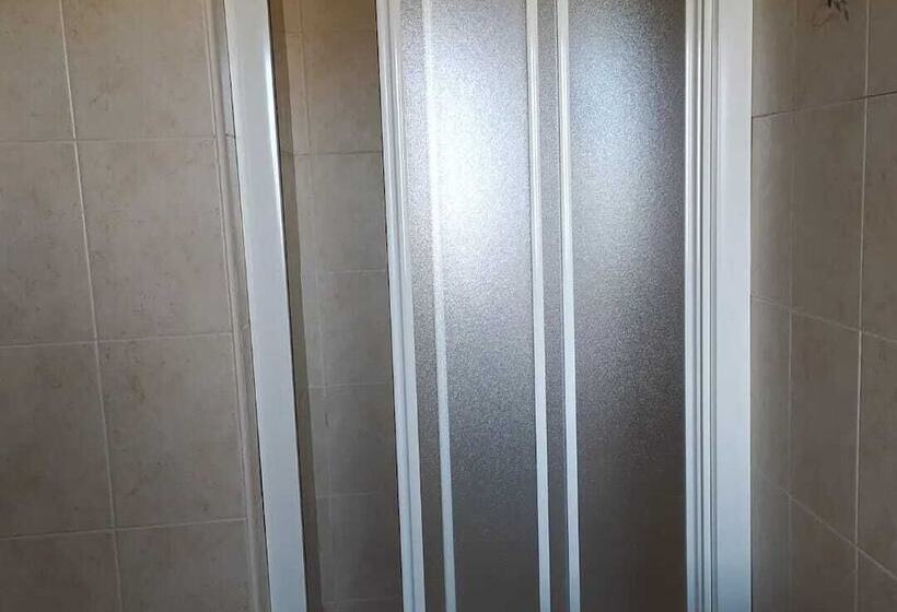 客栈 H&g Lozoyuela