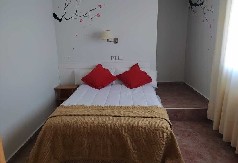 客栈 H&g Lozoyuela