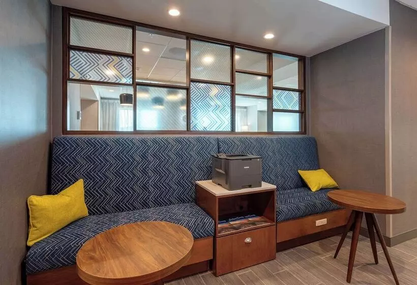 Hotelli Hampton Inn Marianna I10