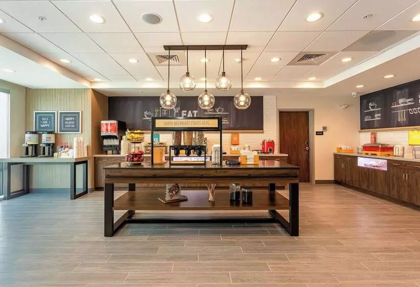 Hotelli Hampton Inn Marianna I10