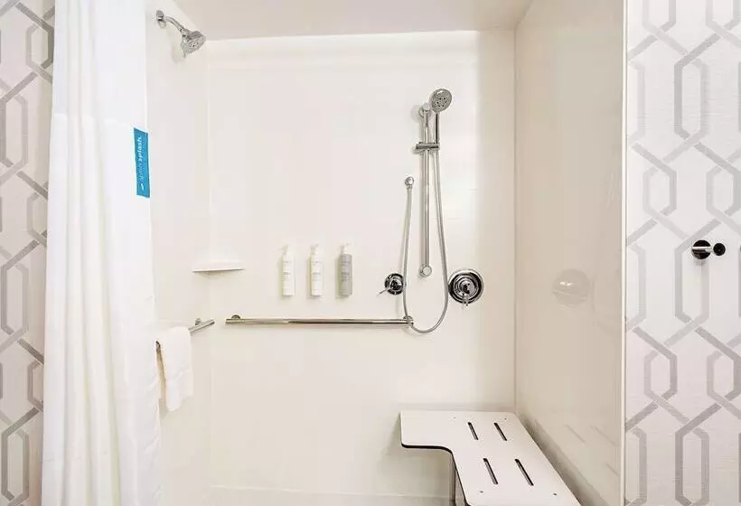 Hotelli Hampton Inn Marianna I10