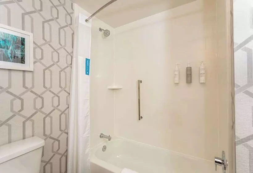 Hotelli Hampton Inn Marianna I10