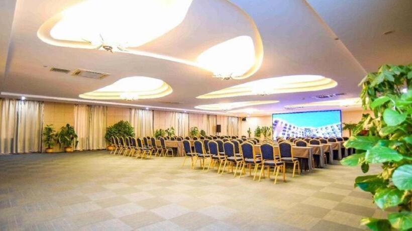 Ji Hotel Changchun International Convention And Exhibition Center