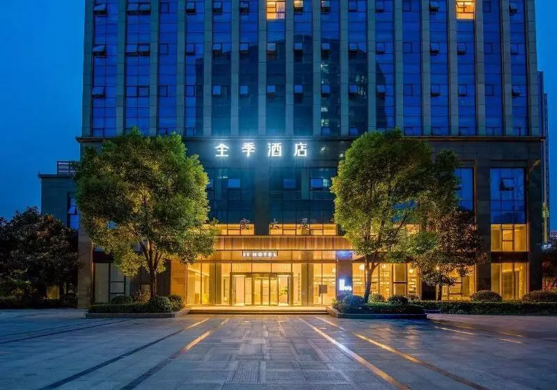 Hotel Ji