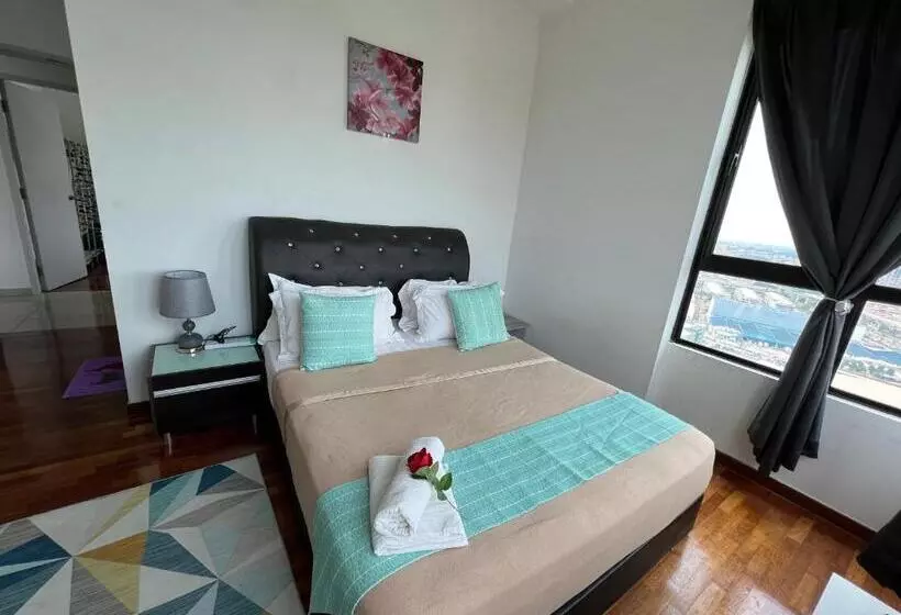 Hotelli D Gunduls Homestay Family Suite 2r 2b By Dgh I City