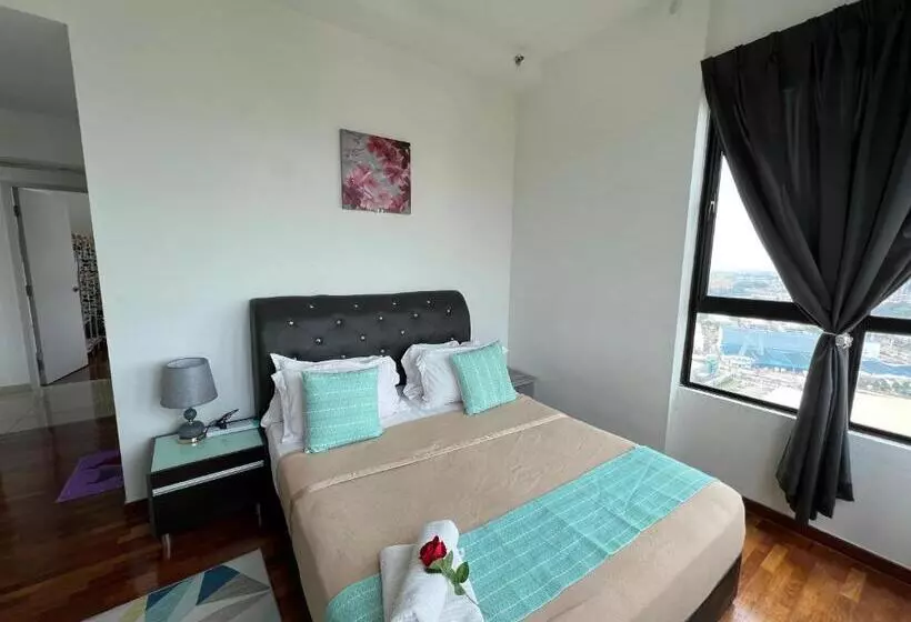 Hotelli D Gunduls Homestay Family Suite 2r 2b By Dgh I City