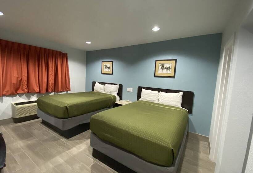 モーテル Executive Inn