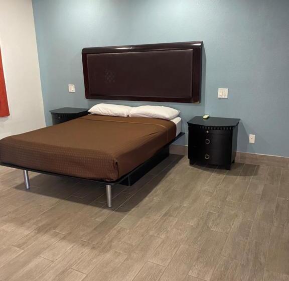 モーテル Executive Inn