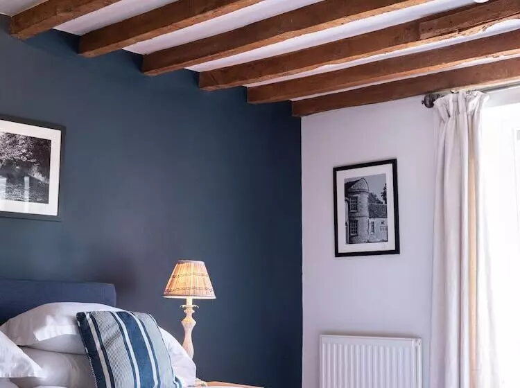 Majatalo The New Inn