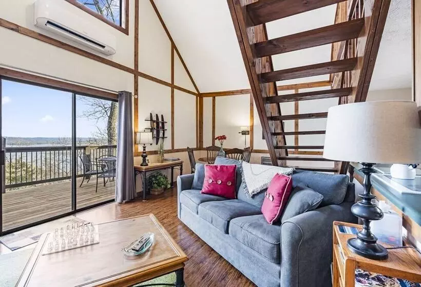 Skipjack Cottage Branson