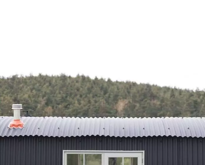 Dog Friendly Shepherd S Hut, Perfect For Couples