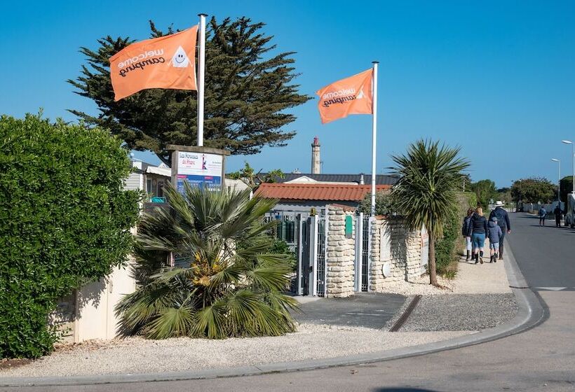 Отель Camping Les Pérouses