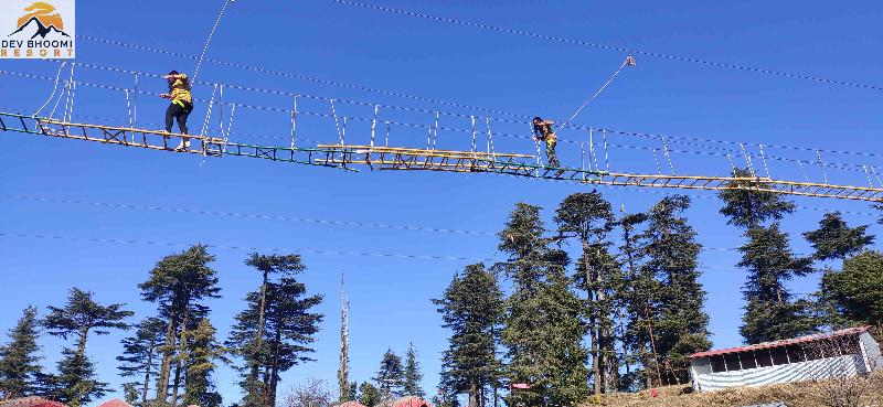 Hotelli Dev Bhoomi Camping Resort Kanatal