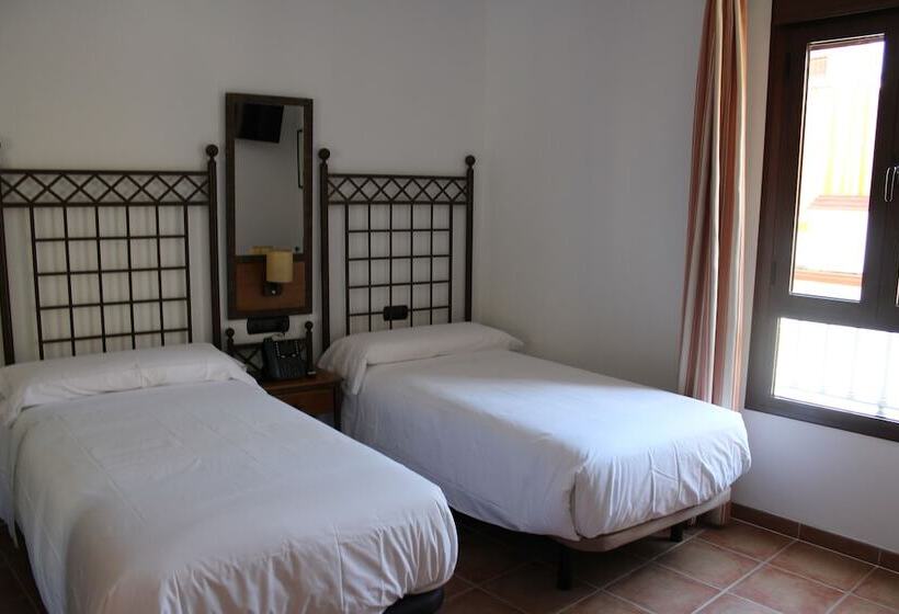 בית מלון כפרי Hacienda Santa Barbara