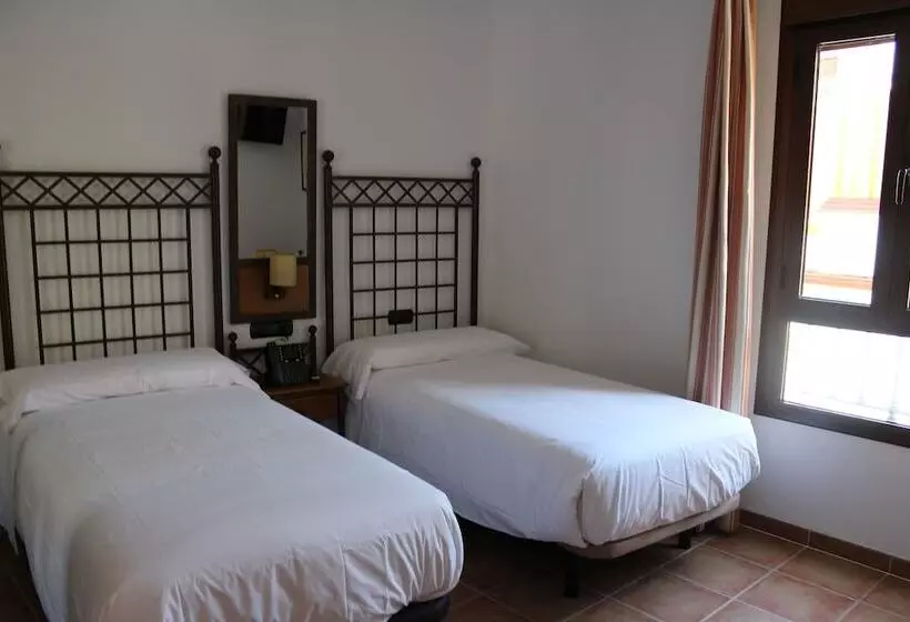 ホテル Hacienda Santa Barbara