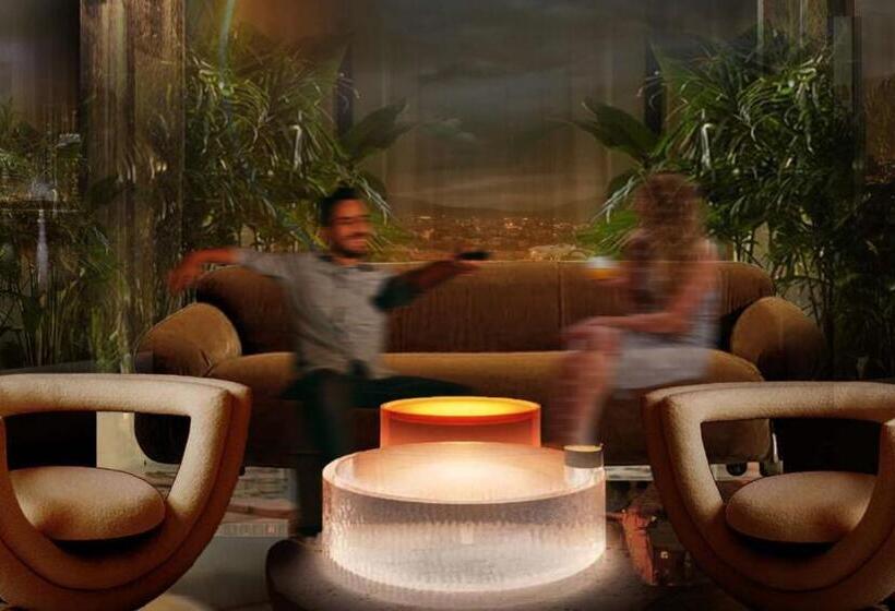 호텔 Swissôtel Tbilisi