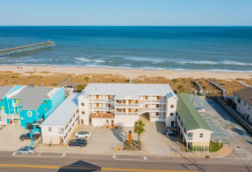 Отель The Sand Dunes