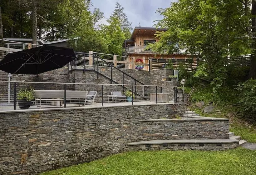 Hotelli Woodstock Way