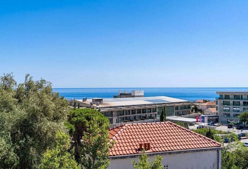 פנסיון Rooms Nina