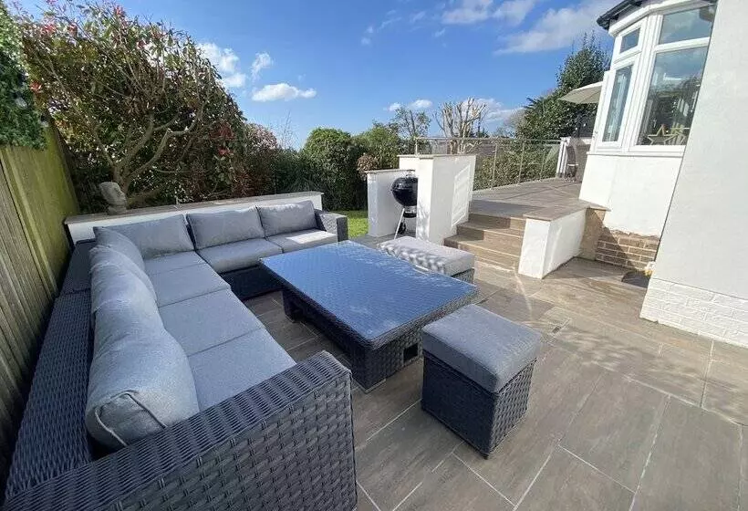 レジデンス Willows Worthing 4 Bed With Ev Charger & Sea Views