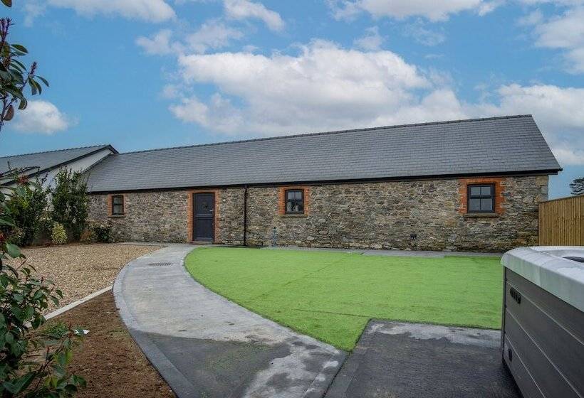 The Barn At Kiln Park   2 Bed Cottage   Narberth