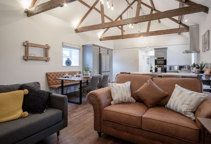 The Barn At Kiln Park 2 Bed Cottage Narberth