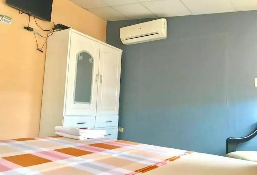 Aamiaismajoitus (B&B) Villa Garza Inn