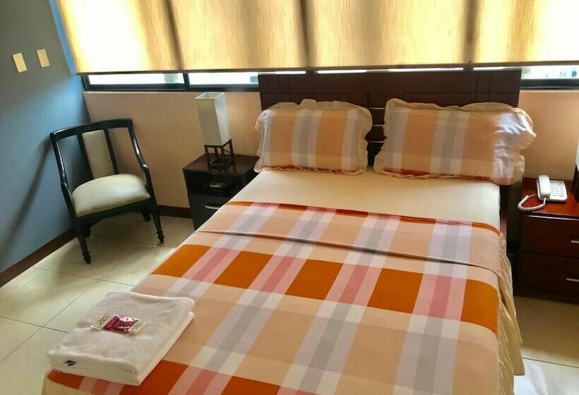 مبيت وإفطار Villa Garza Inn