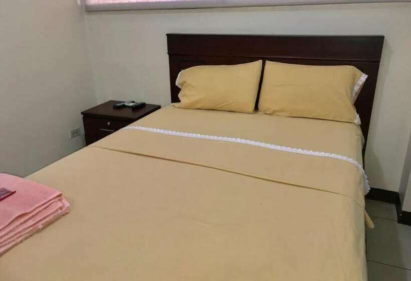 مبيت وإفطار Villa Garza Inn