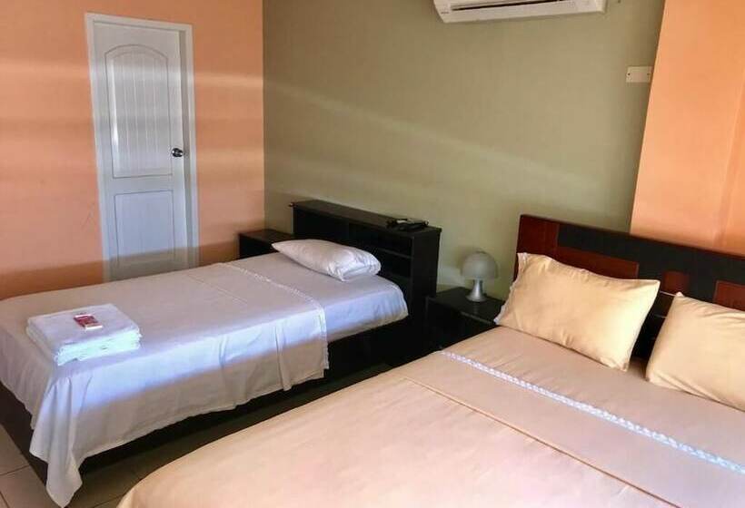 مبيت وإفطار Villa Garza Inn