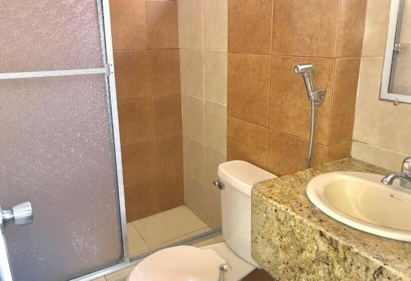 مبيت وإفطار Villa Garza Inn