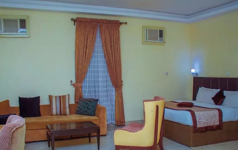 Forever Hotels And Suites