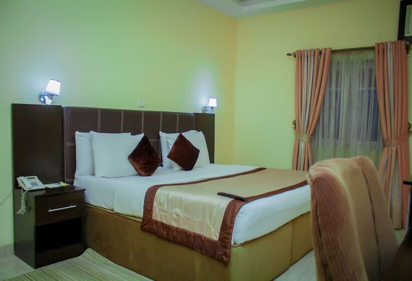 Forever Hotels And Suites