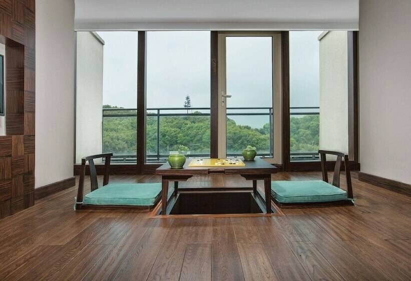 בית מלון כפרי Howard Johnson By Wyndham Dongqian Lake Plaza Ningbo