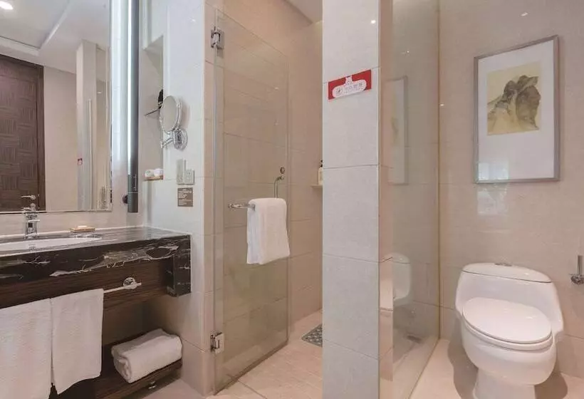 ホテル Howard Johnson By Wyndham Dongqian Lake Plaza Ningbo