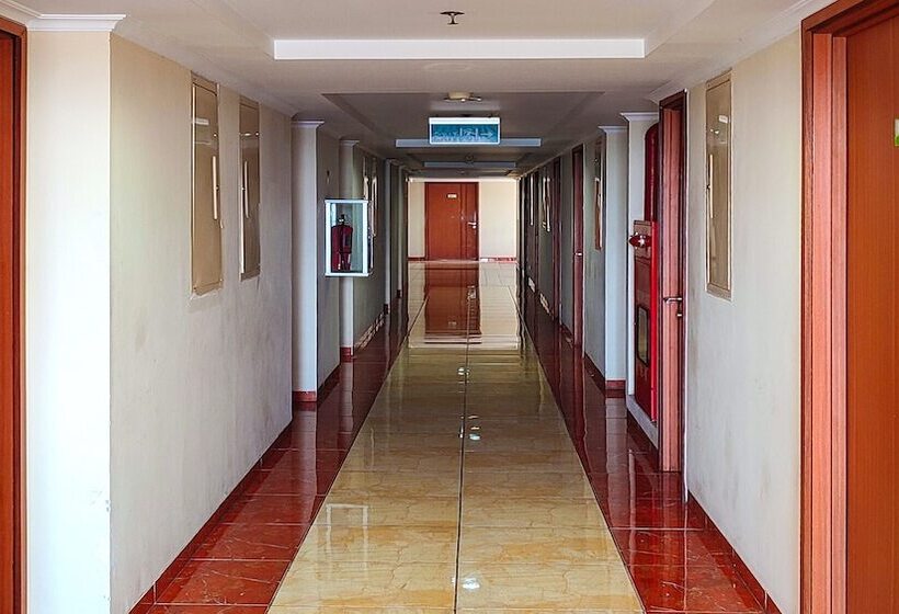 Pansiyon Margonda Residence 3 By Ruang Nyaman