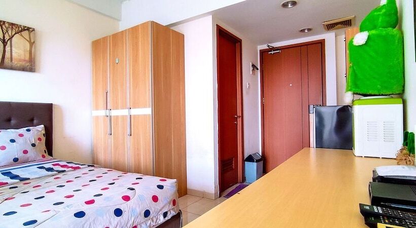 Panzió Margonda Residence 3 By Ruang Nyaman